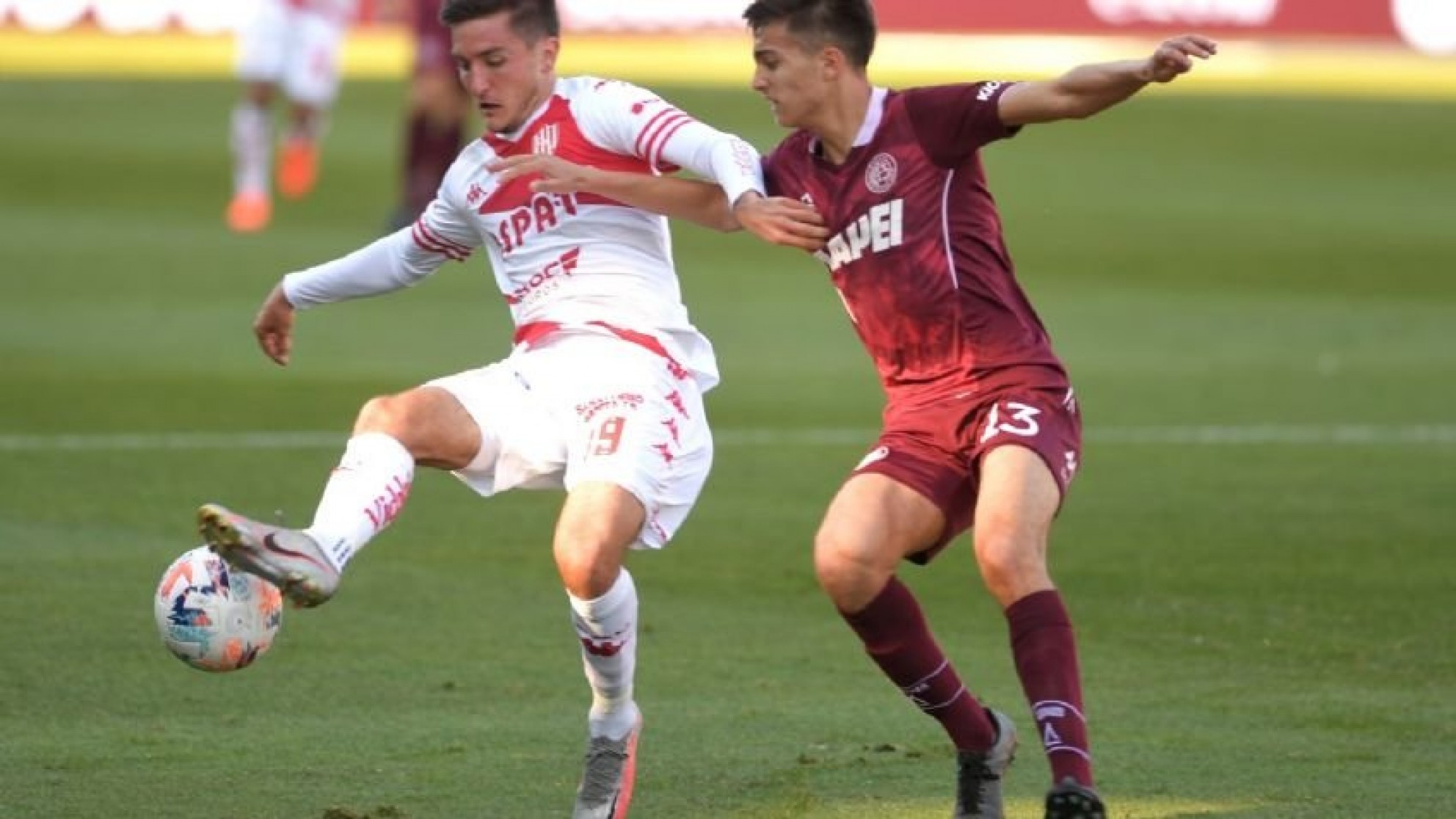 Lanús empató con Unión y llegó a la cima del campeonato